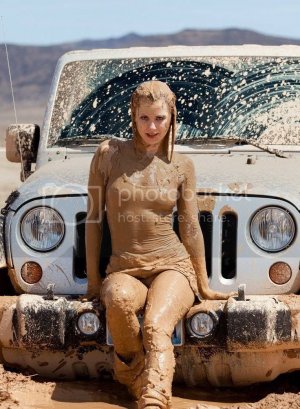 Stuck%20In%20Mud.jpg