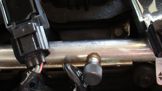 Fuel Rail Cap.jpg