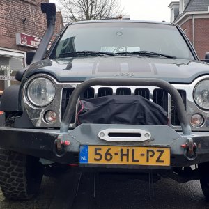 New winch bumper with bullbar on my Liberty/Cherokee